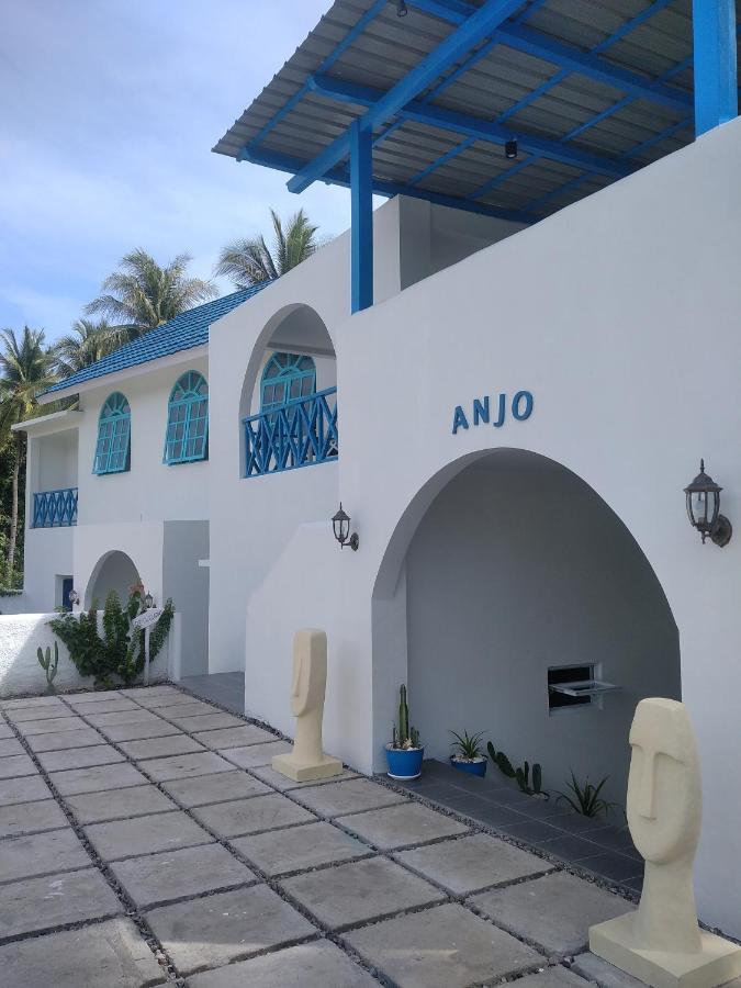 Anjo Maumere Hotel & Restaurant Exteriér fotografie